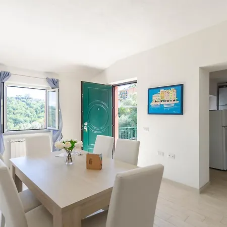 Casa Rosa, * 拉帕洛