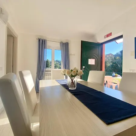 Casa Rosa, 拉帕洛