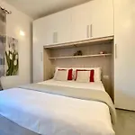 Casa Rosa, * Rapallo