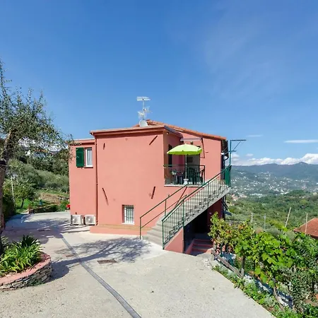 דירה Casa Rosa, Peaceful Surrounded By Greenery With Free Parking, Wifi & Air Conditioning *