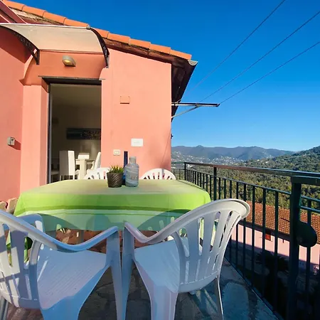 Casa Rosa, * Rapallo
