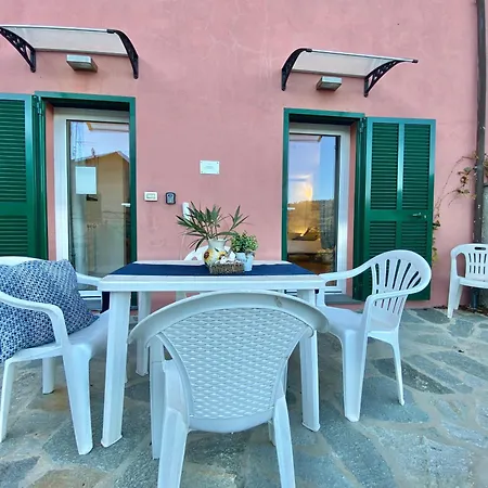 Casa Rosa, Apartment *