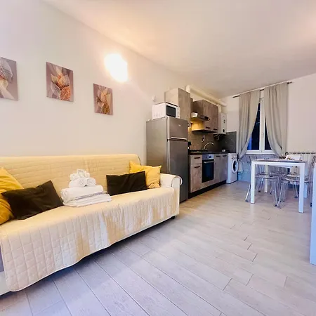 Casa Rosa, * Rapallo