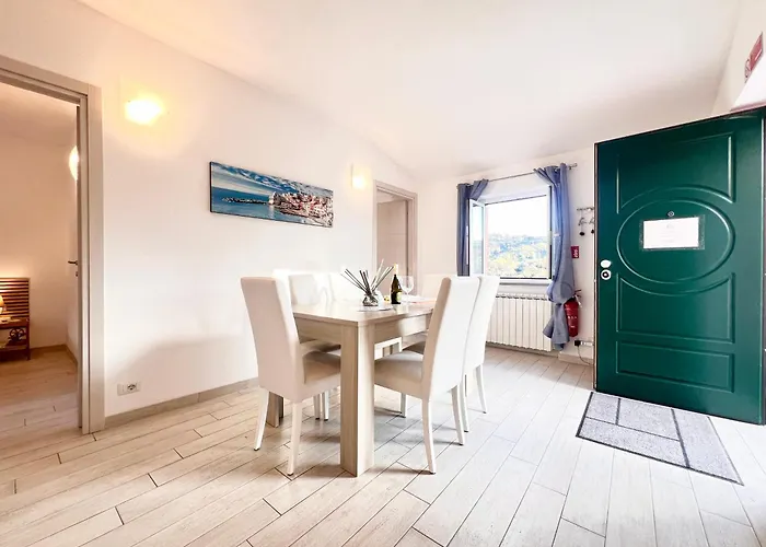 Casa Rosa, Apartment