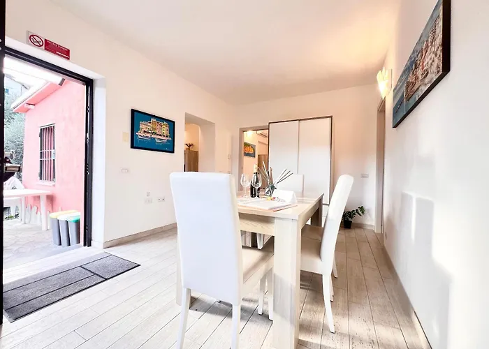 Casa Rosa, Apartment *